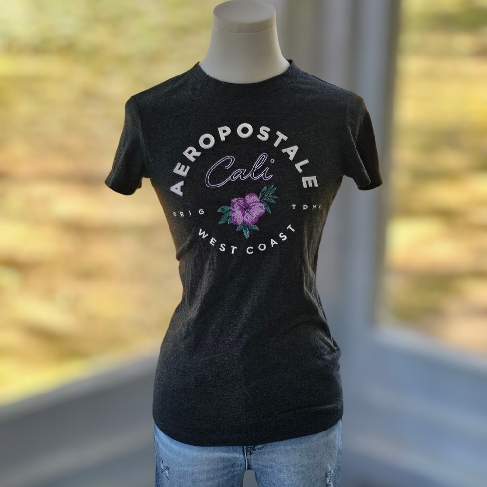 Aeropostale Charcoal Graphic Tee